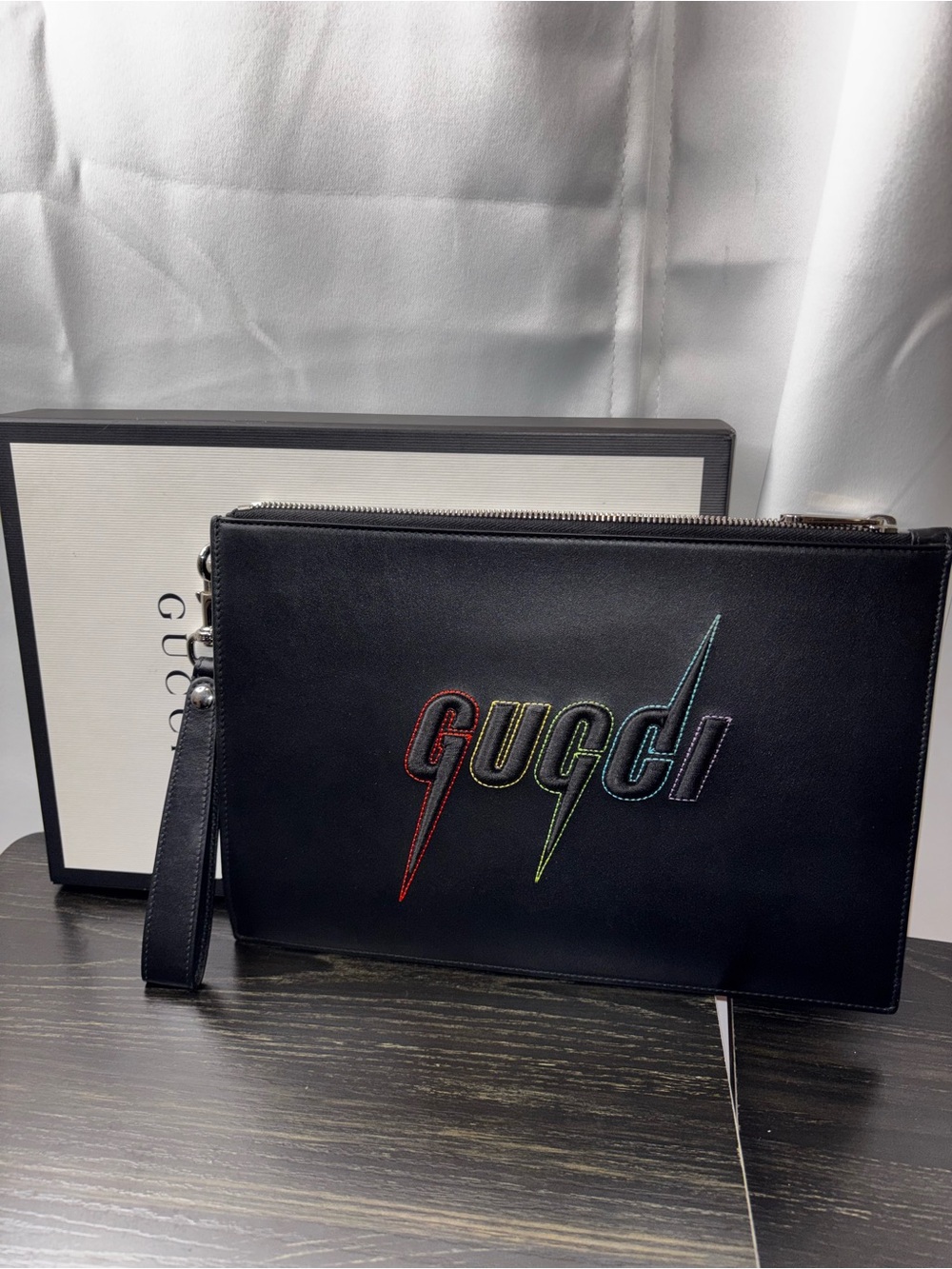 Gucci Women's Blade Embroidered Leather Pouch Wristlet Bag - Picture 2 of 12
